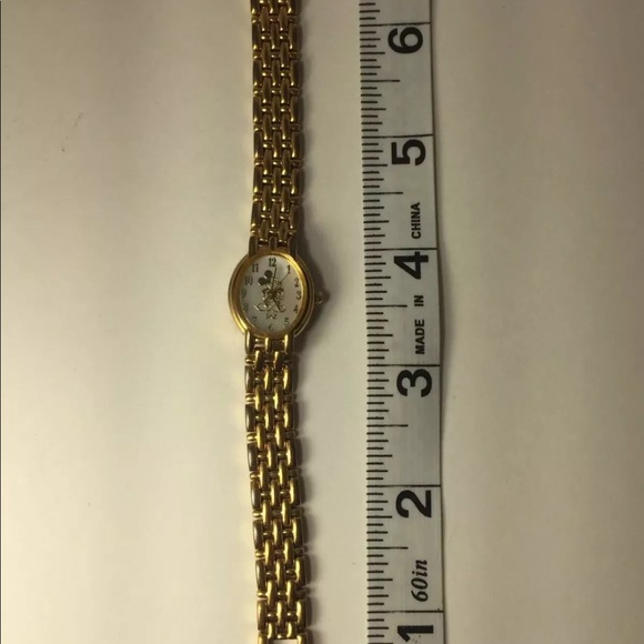 JAZ Mickey Mouse Oval Faced Watch not tested - Picture 6 of 6